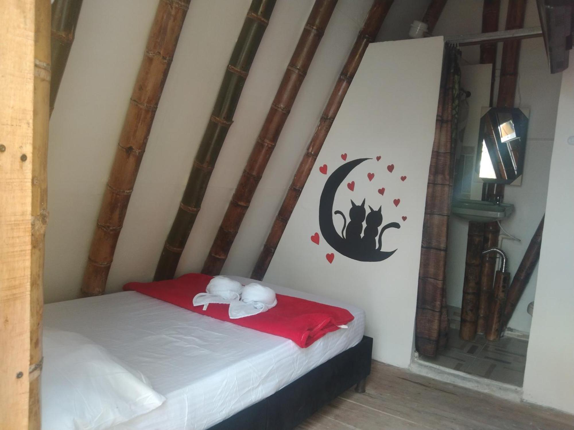 פילנדיה Hostal Bremen Jq מראה חיצוני תמונה